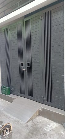 Mẫu cổng sắt 4 cánh chống trộm
