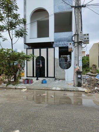 Mẫu cổng sắt 4 cánh nghệ thuật