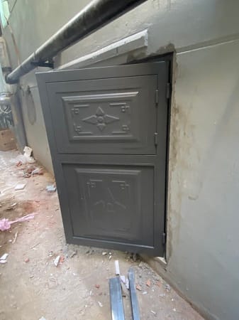 Mẫu cửa đi sắt nhỏ