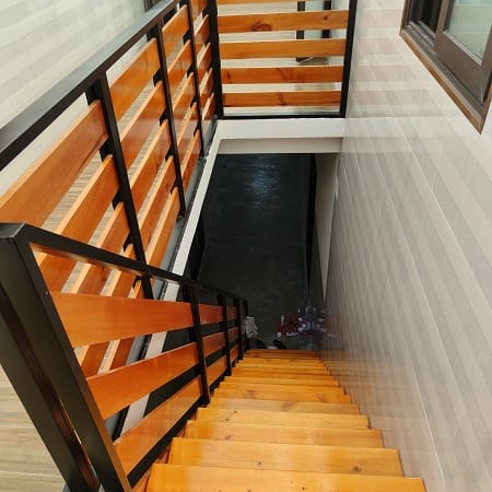 Mẫu lan can sắt giả gỗ nghệ thuật độc đáo