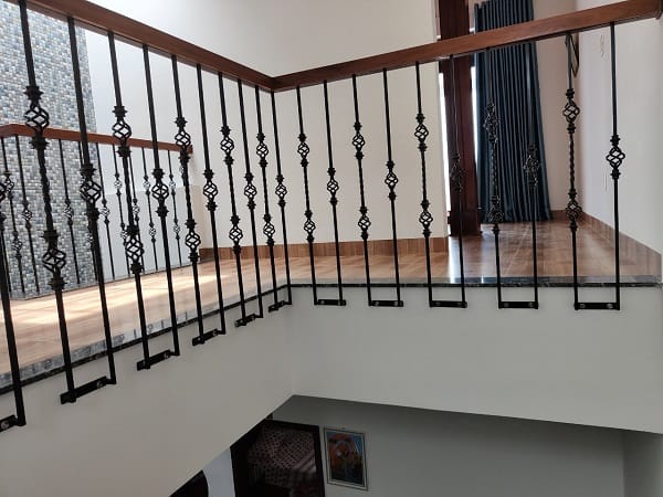 Mẫu lan can sắt hoa văn nghệ thuật độc đáo